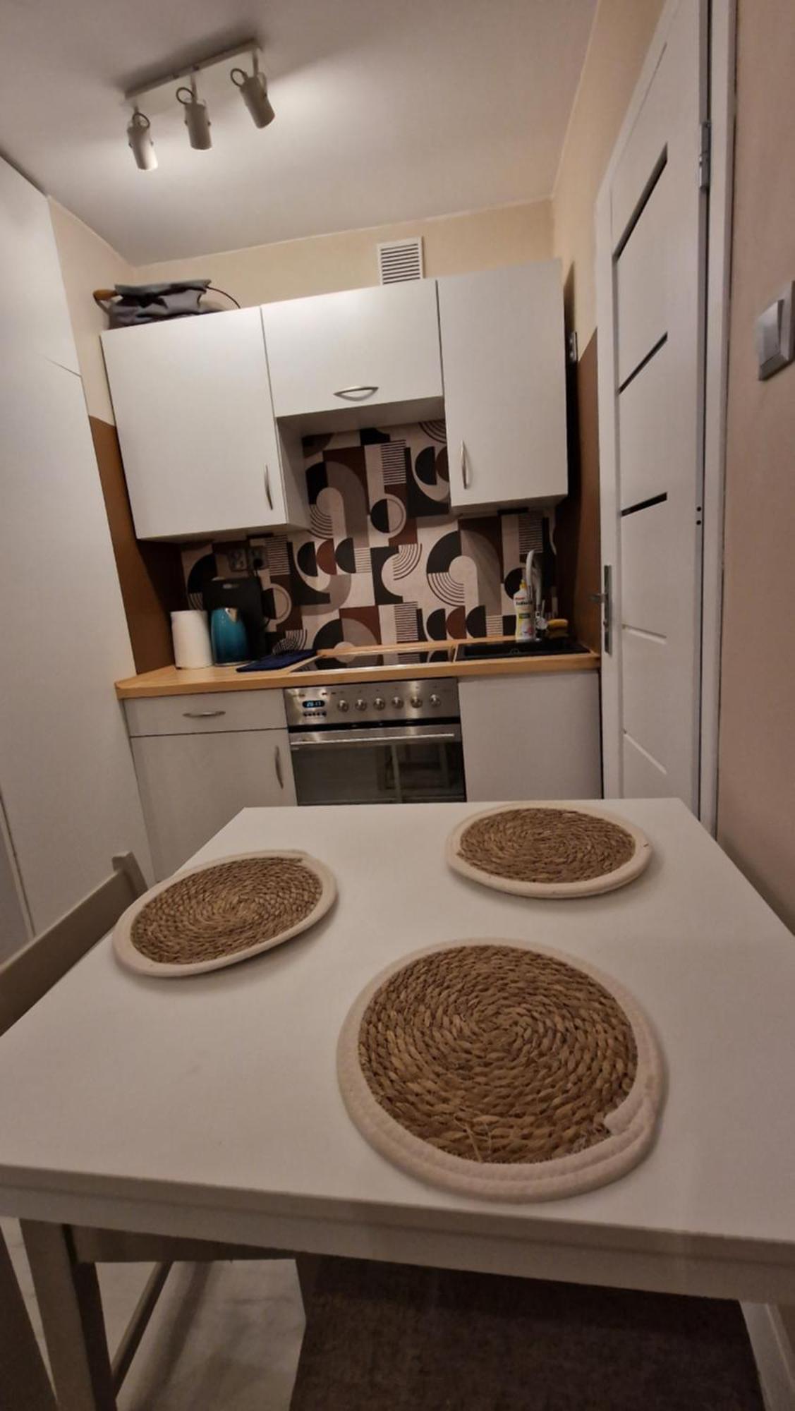 Apartament Poselska Legnica Buitenkant foto